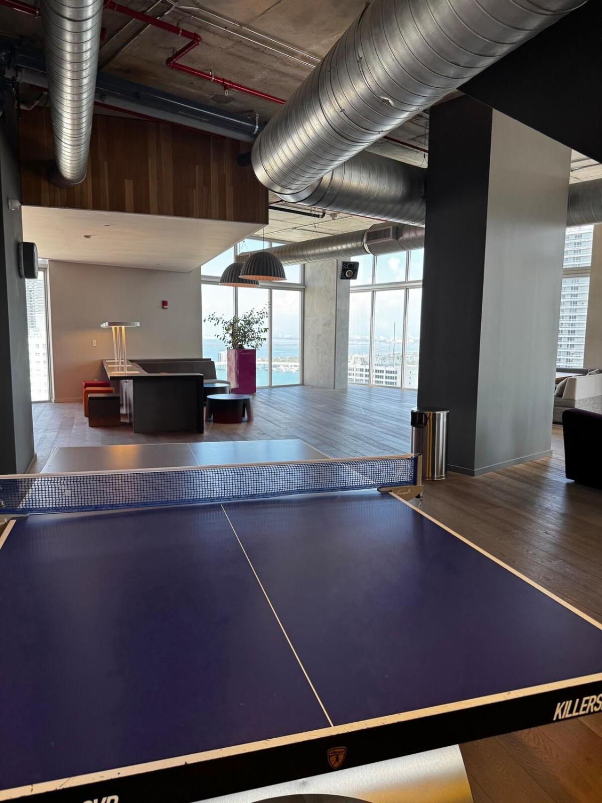 High Floor Pool Gym Brickell * Miami
