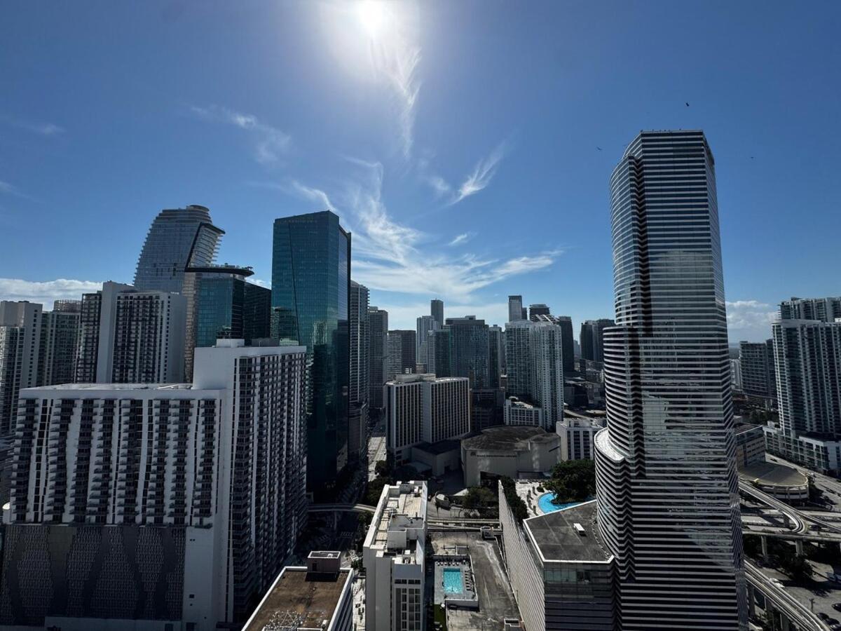 Apartment High Floor Pool Gym Brickell *